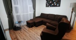 3 Bedroom Pine Tree Apartment